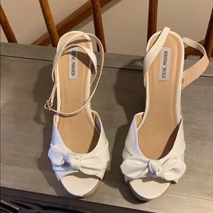 Steve Madden Wedge sandals